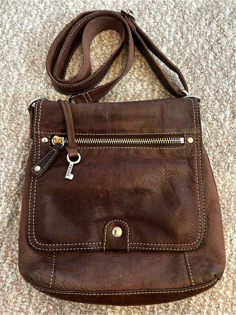 Fossil Brown Leather Hobo Crossbody with Front Zip-Vintage